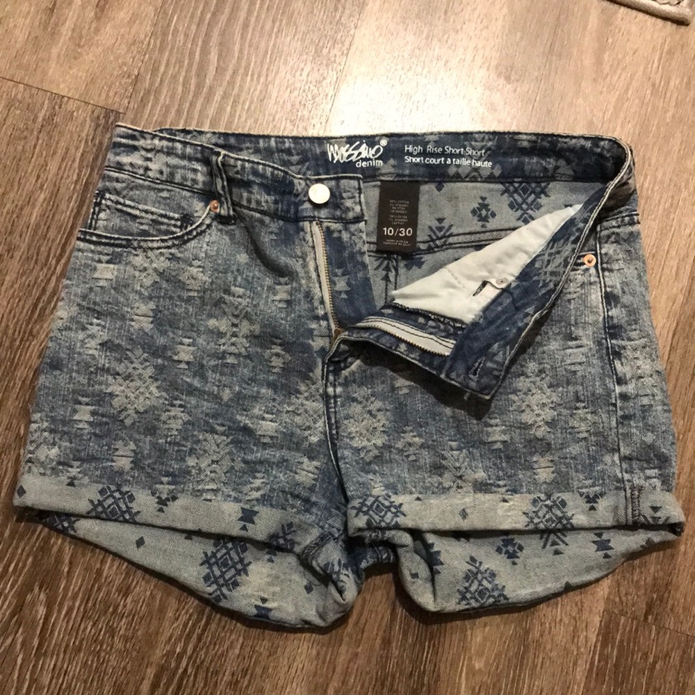 Tribal Print Denim High Rise Jean Shorts 10/30
